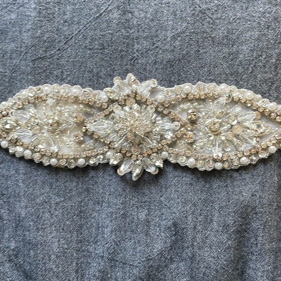 Jewelled bridal belt - Picture 1 of 3